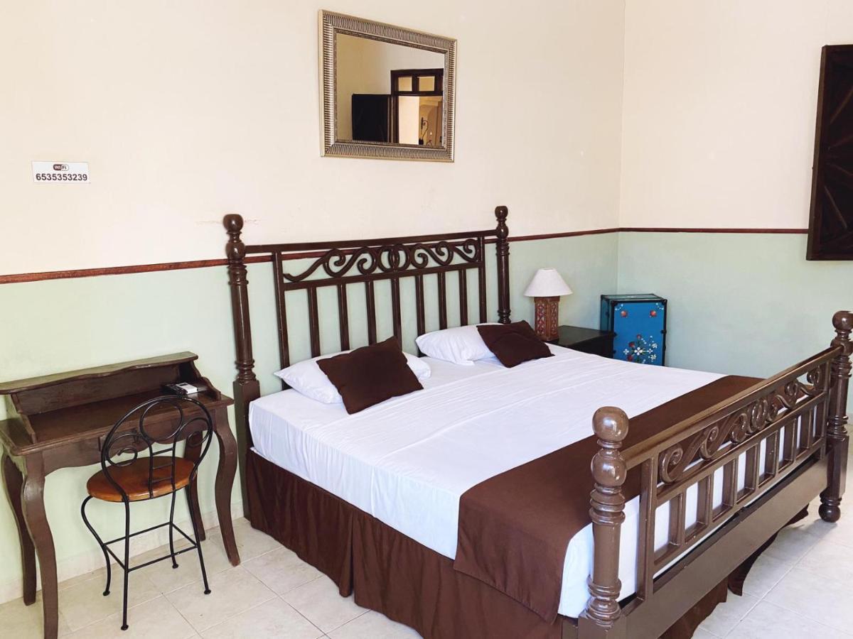 Luna Nueva Hotel-Boutique Мерида Екстериор снимка